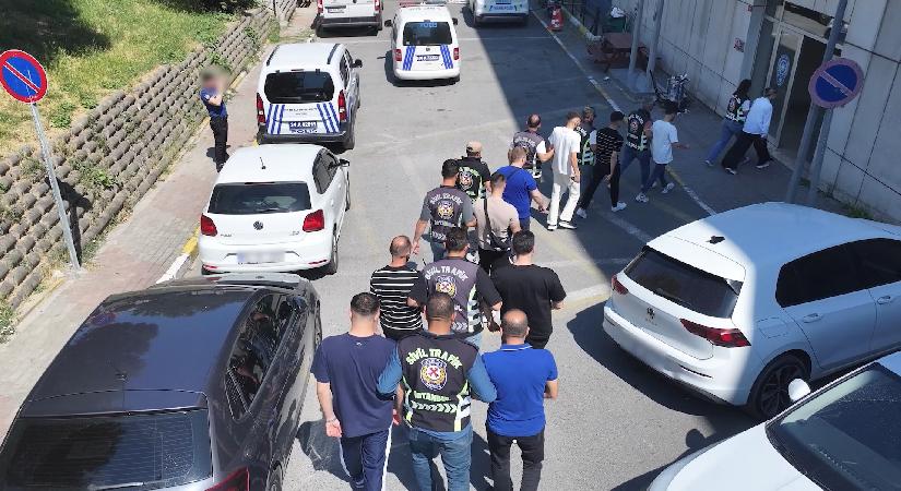 Trafikte konvoy yapan 10 şoföre 230 bin lira para cezası