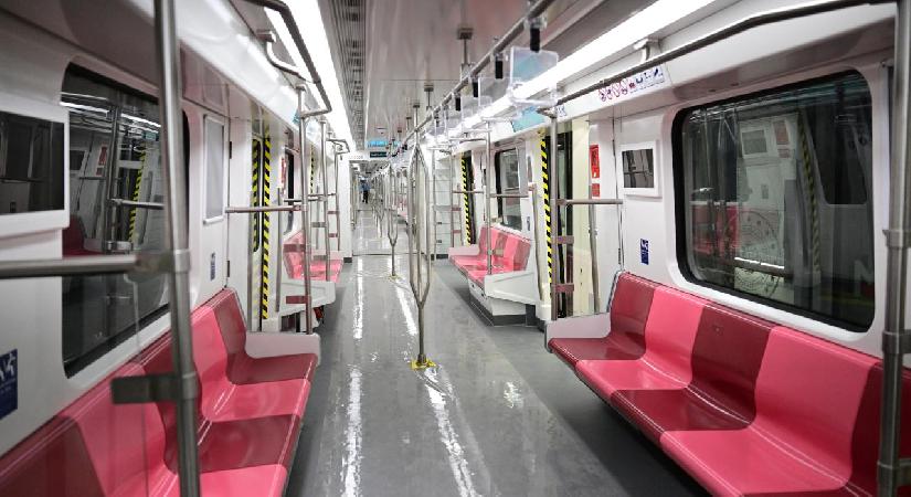 Türkiye’nin en uzun ve en süratli metro çizgisi açıldı. Bir günde 10 binden fazla yolcu taşıdı
