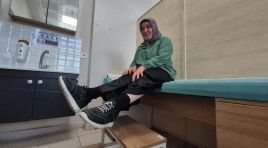 51 yıl sonra birinci sefer ayakkabı giydi. Herkes “sakat kalırsın” diyerek geri çevirmişti