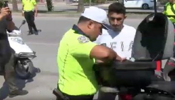 Adana’da motosiklet kontrolü: 43 şoföre 730 bin lira ceza