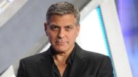 Alevler Hollywood yıldızının konutuna yaklaştı: George Clooney için tahliye alarmı
