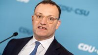Almanya’da ‘taşıyıcı’ anne krizi. CDU/CSU Grup Başkanı Jens Spahn görevinden istifa etti