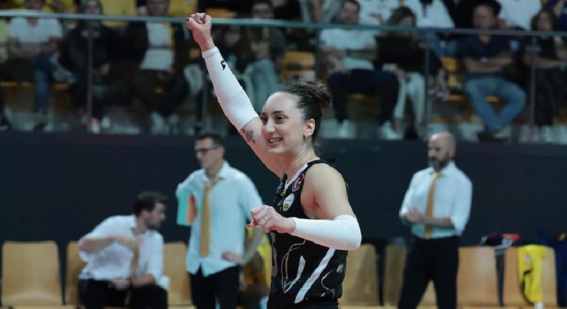 Ayça Aykaç Galatasaray Daikin’de!