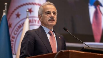 Bakan Uraloğlu’ndan 15 Temmuz iletisi. “Türkiye Yüzyılı yarınlarımızda yükselecektir”
