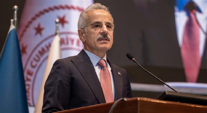 Bakan Uraloğlu’ndan 15 Temmuz iletisi. “Türkiye Yüzyılı yarınlarımızda yükselecektir”