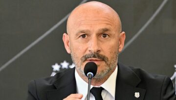 Beşiktaş dönemi açıyor. Avrupa Ligi için rakip Midtjylland