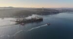 Boğaz dev geminin geçişi için kapatıldı