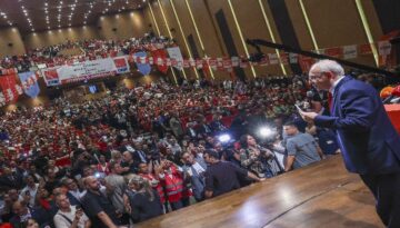 CHP’de “figüran partili” tartışması. Soruşturma başlatıldı