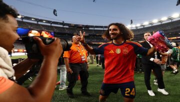 Cucurella’dan şampiyonluk dövmesi: Kolunda Luis de la Fuente var