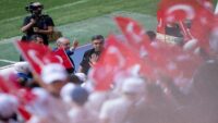 Cumhurbaşkanı Erdoğan: Geçmişteki üzere gençleri kirli oyunlarına alet edemezler