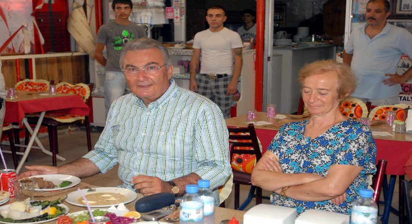 Deniz Baykal’ın eşi Olcay Baykal hayatını yitirdi