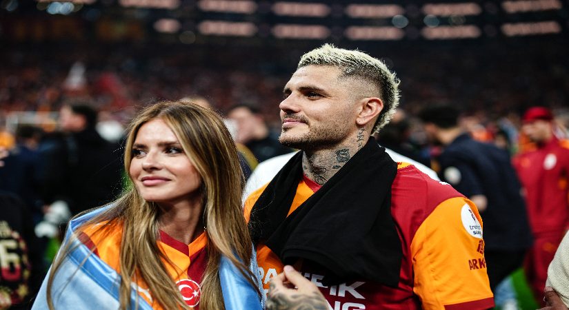 Evlilik yolunda ilerliyorlardı, her şey bilakis döndü. İletileri gördü çıldırdı