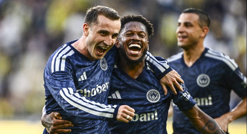 Fenerbahçe’nin UEFA takımı açıklandı. Yeni transferler forma giyemeyecek