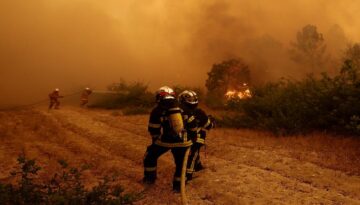 Fransa ve İspanya’da yangın felaketi. 100 bini aşkın kişi tahliye edildi