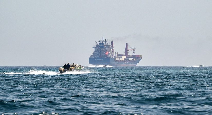 Hürmüz’de tehlike değişti. 4 aydır bekleyen gemiler biyolojik bombaya dönüştü