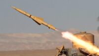 Husiler Suudi Arabistan’a ilişkin petrol tankerini maksat aldı