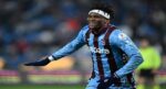 İngiliz takımı kapıya dayandı, reddedilmesi güç teklifi sundu