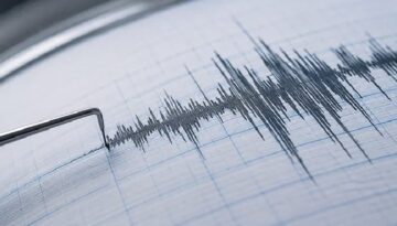 İran’da 5 büyüklüğünde sarsıntı