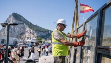 İspanya komşusuyla hudut kapılarını kaldırdı