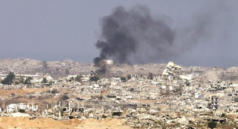 İsrail ordusu Gazze’de bir camiyi bombaladı
