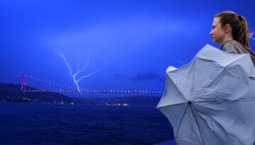 İstanbul yaz ortasında kış yaşayacak: Hava 7 derece soğuyacak, yağmur 4 gün sürecek