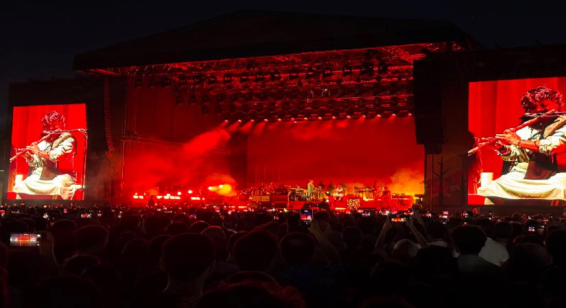 İstanbul’da Gorillaz rüzgarı. Solist Albarn’dan hayranlarına sürpriz