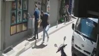 İstanbul’da kaygı dolu anlar. Tıraşı beğenmedi berberi bıçakladı