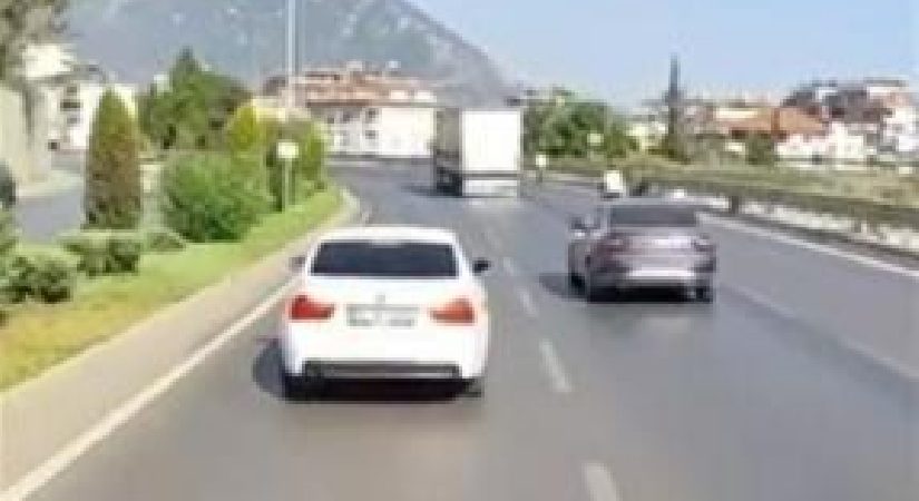 İtfaiyeye yol vermeyen şoföre ceza: Aracı trafikten men edildi