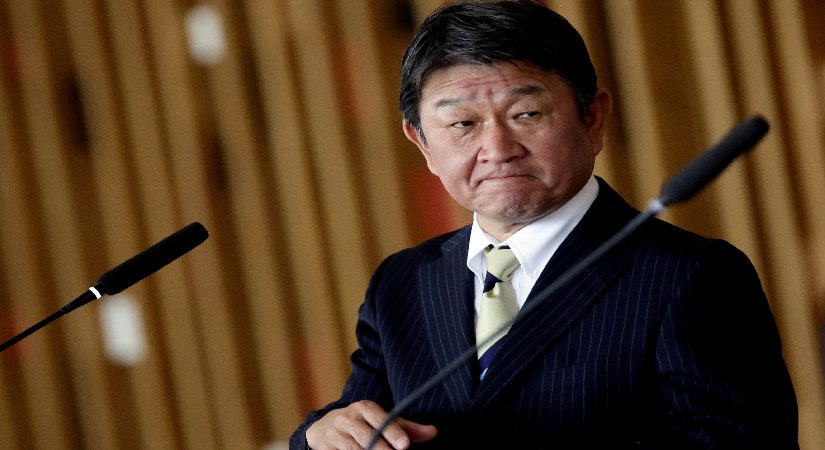 Japonya Dışişleri Bakanı, Türk kahvesini öve öve bitiremedi. Fincanı çevirip fal da baktı