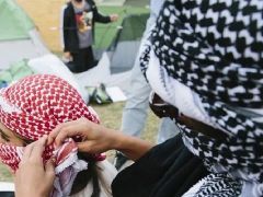 Kanada’da kefiye tansiyonu: Liseli öğrenciye müdahale