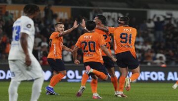 Konferans Ligi için çeşit amacı. Inter Turku-Başakşehir maçı