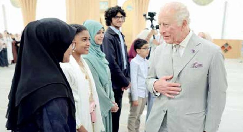 Kral Charles Cambridge Merkez Camisi’nde
