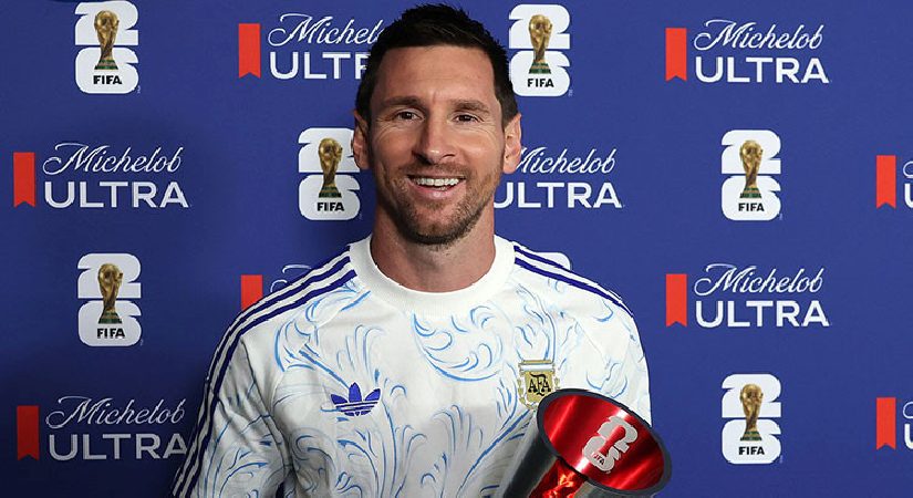 Messi, yürüye yürüye finale yükseldi!
