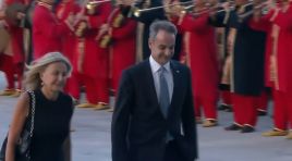 Miçotakis’e Ceddin Deden karşılaması
