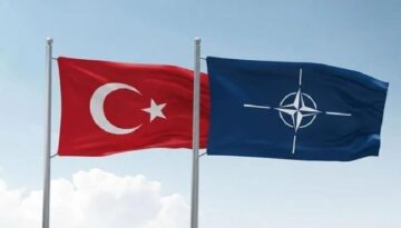 NATO’dan “Türk Yıldızları” paylaşımı: Keskin kanatlar