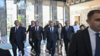 Özgür Özel ve ekibi yeni parti için birinci somut adımı attı