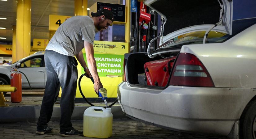 Petrol devi Rusya’da yakıt krizi derinleşiyor