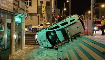 Polis aracı kaza yaptı. 2’si bekçi 3 yaralı