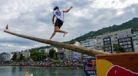Red Bull Yağlı Direk heyecanı Ordu’da yaşandı