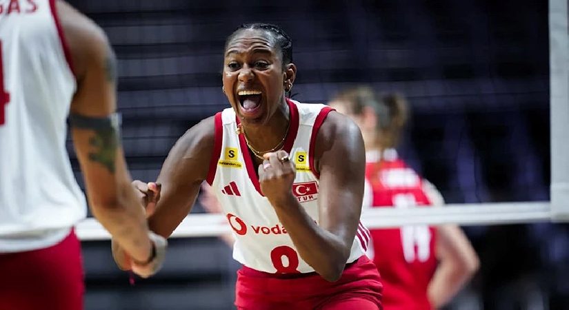 Sinead Jack Kısal kimdir, aslen nereli, kaç yaşında? Ulusal voleybolcu Sinead Jack Kısal hangi kadroda oynuyor?