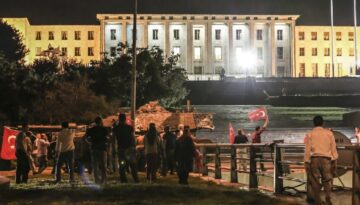 Siyasilerden 15 Temmuz bildirileri. “Tarihi bir dönüm noktası”