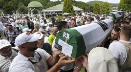 Soykırımın acısı dinmiyor: Srebrenitsa’da 10 kurban daha defnedildi