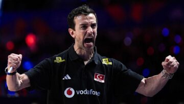 Türk voleyboluna Daniele Santarelli damgası!