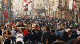 Türkiye, dünyadan daha uzun yaşıyor. TÜİK açıkladı, bayan ve erkeklerin ömür müddeti muhakkak oldu