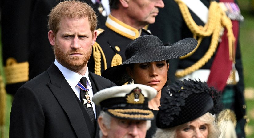 6 yıl sonra meskene dönüyorlar. Harry ve Meghan’ın “Amerikan rüyası” berbat bitti
