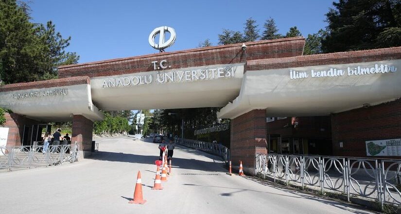 Anadolu Üniversitesi yeni programlar açtı. 15 kısım birinci sefer öğrenci alacak