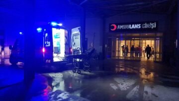 Aydın’da minibüs tarlaya uçtu. 1 kişi öldü, 2 yaralı