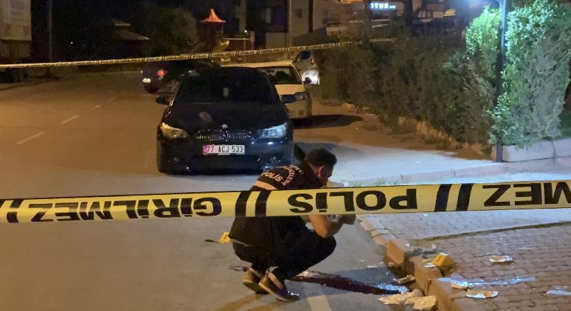 Baba-oğul arasında sigara parası hengamesi. Birbirlerini bıçakla yaraladılar