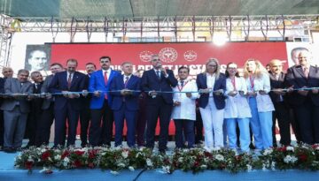 Bakan Memişoğlu’ndan İzmir’e ikinci kent hastanesi muştusu