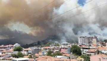 Balıkesir’deki yangınlar denetim altında. Alevler yerleşim yerlerine ziyan verdi